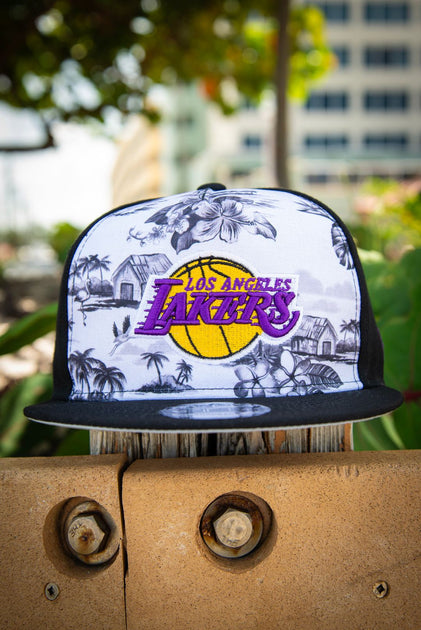 New Era | Men Los Angeles Lakers Trucker Hat White/Purple Unique
