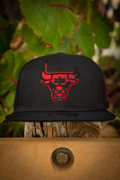 Chicago Bulls Frayed Red Stitch Logo 9FIFTY New Era Fits Snapback Hat by Devious Elements Apparel