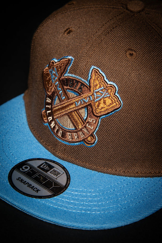 New Era Atlanta Braves 9FORTY Snapback Hat in Brown