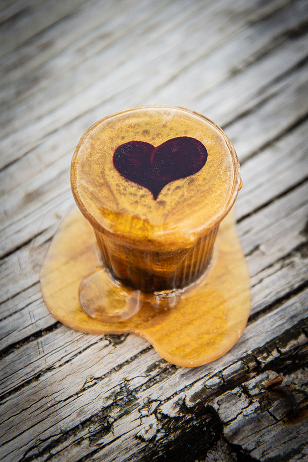 Cafecito Love Shot Mini Statue Rich Golden Espuma