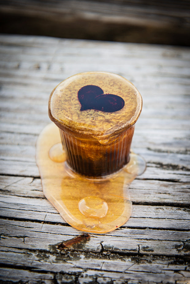 Cafecito Love Shot Mini Statue Rich Golden Espuma