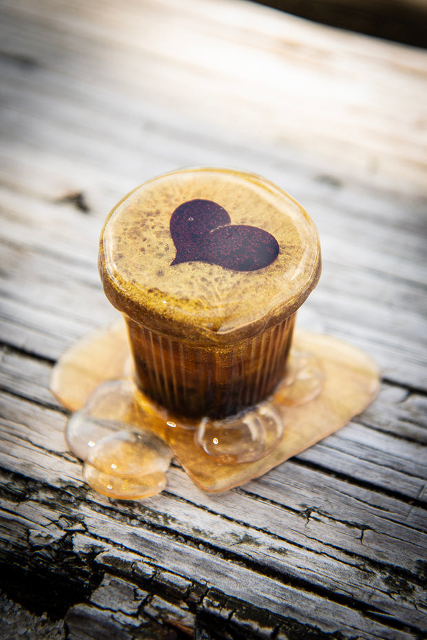 Cafecito Love Shot Mini Statue Rich Golden Espuma