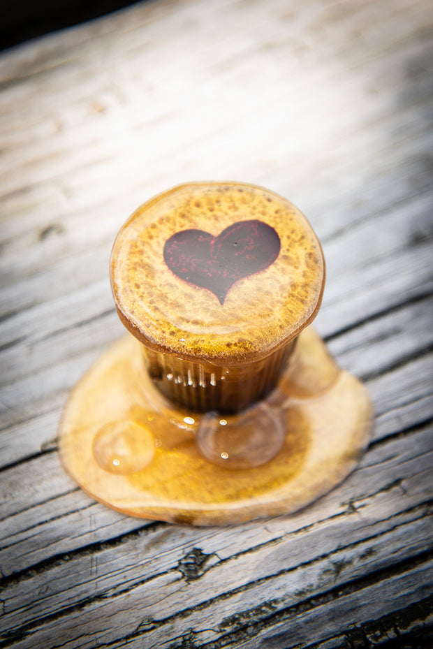 Cafecito Love Shot Mini Statue Rich Golden Espuma