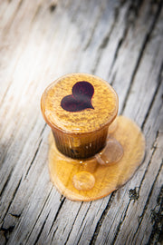 Cafecito Love Shot Mini Statue Rich Golden Espuma