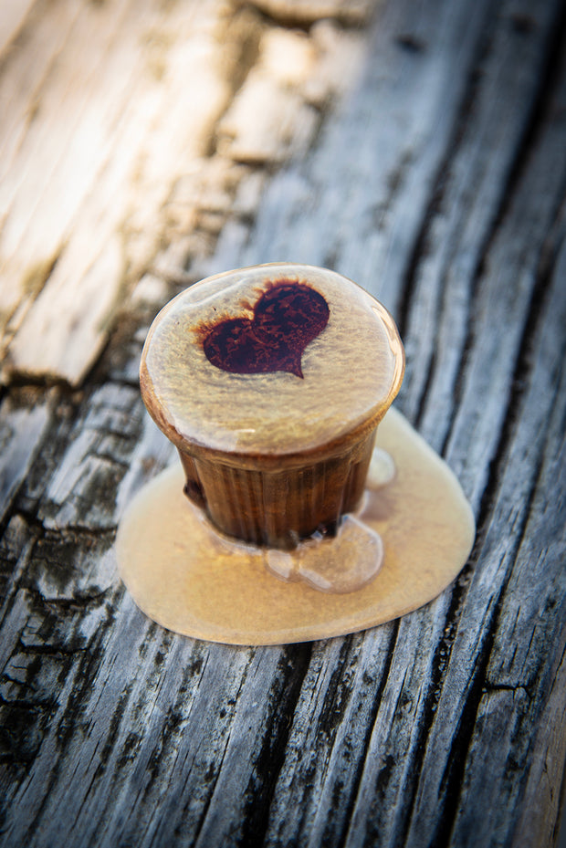 Cafecito Love Shot Mini Statue Rich Golden Espuma