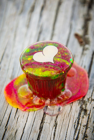 Cafecito Love Shot Mini Statue Tie Dye Rainbow Espuma B