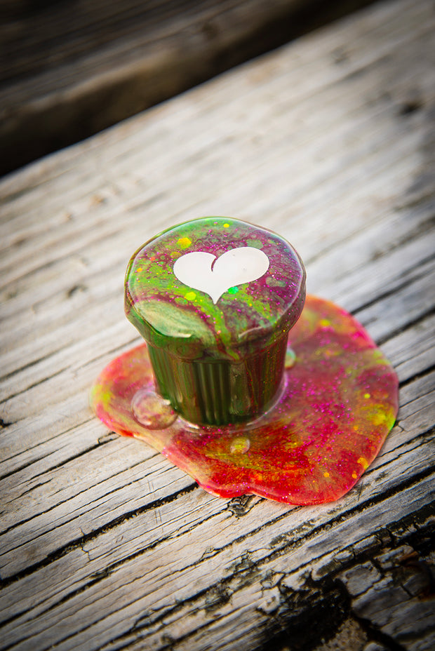 Cafecito Love Shot Mini Statue Tie Dye Rainbow Espuma A