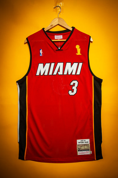 Dwyane Wade Miami Heat Red Throwback 2005/06 Hardwood Classics Swingman Jersey