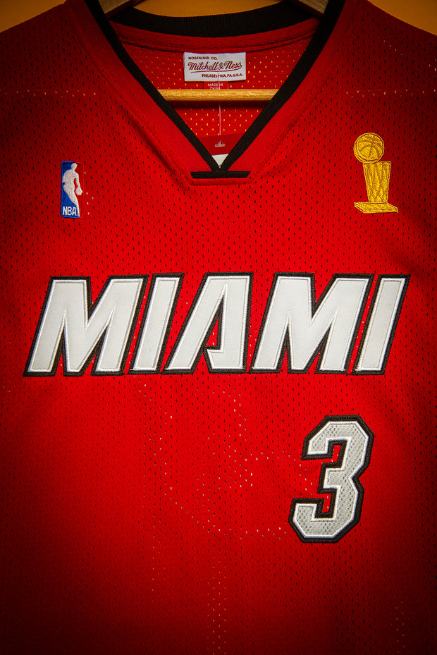 Dwyane Wade Miami Heat Red Throwback 2005/06 Hardwood Classics Swingman Jersey