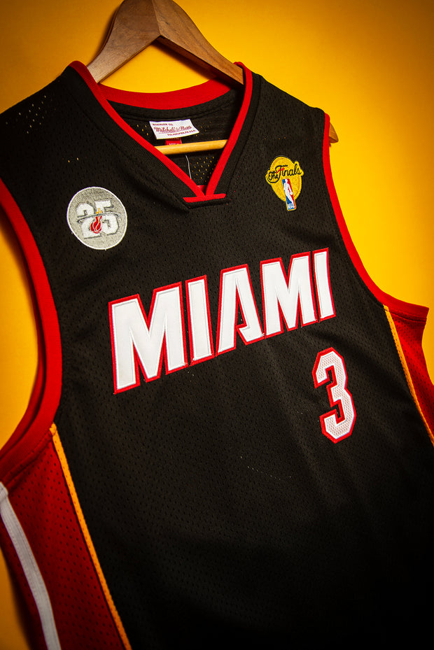 Dwyane Wade Miami Heat Black Throwback 2012/13 Hardwood Classics Swingman Jersey