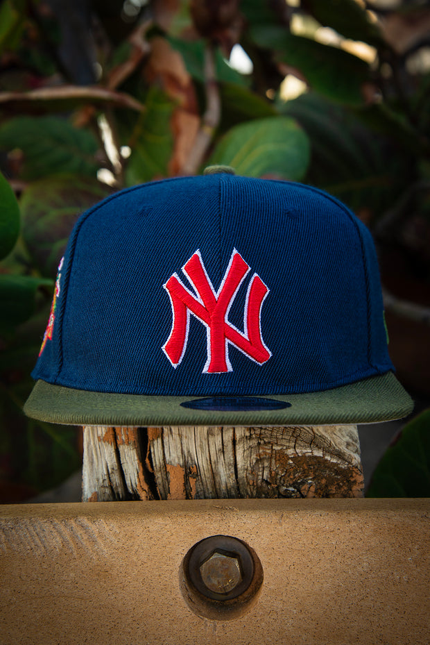 New York Yankees Shrooms Floral Black 9Fifty New Era Fits Snapback Hat