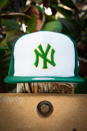 New York Yankees Texture Green White Gold 9Fifty New Era Fits Snapback Hat