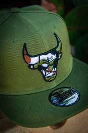 Chicago Bulls Camo Logo Army Green 9Forty New Era Fits Snapback Hat