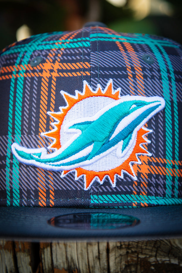 Miami Dolphins Grey Plaid New Era Fits Snapback Hat