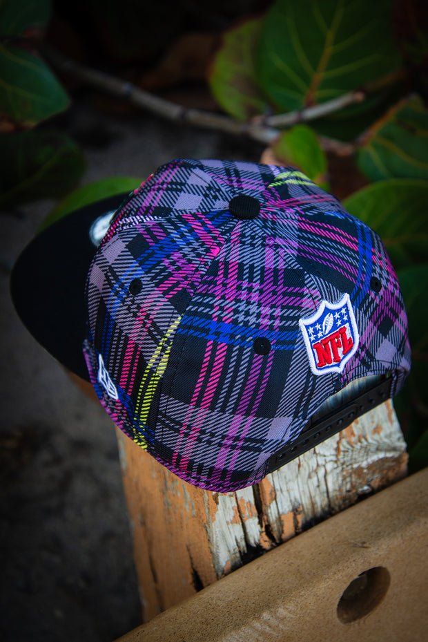 Miami Dolphins Black Pink Plaid Crucial Catch New Era Fits Snapback Hat