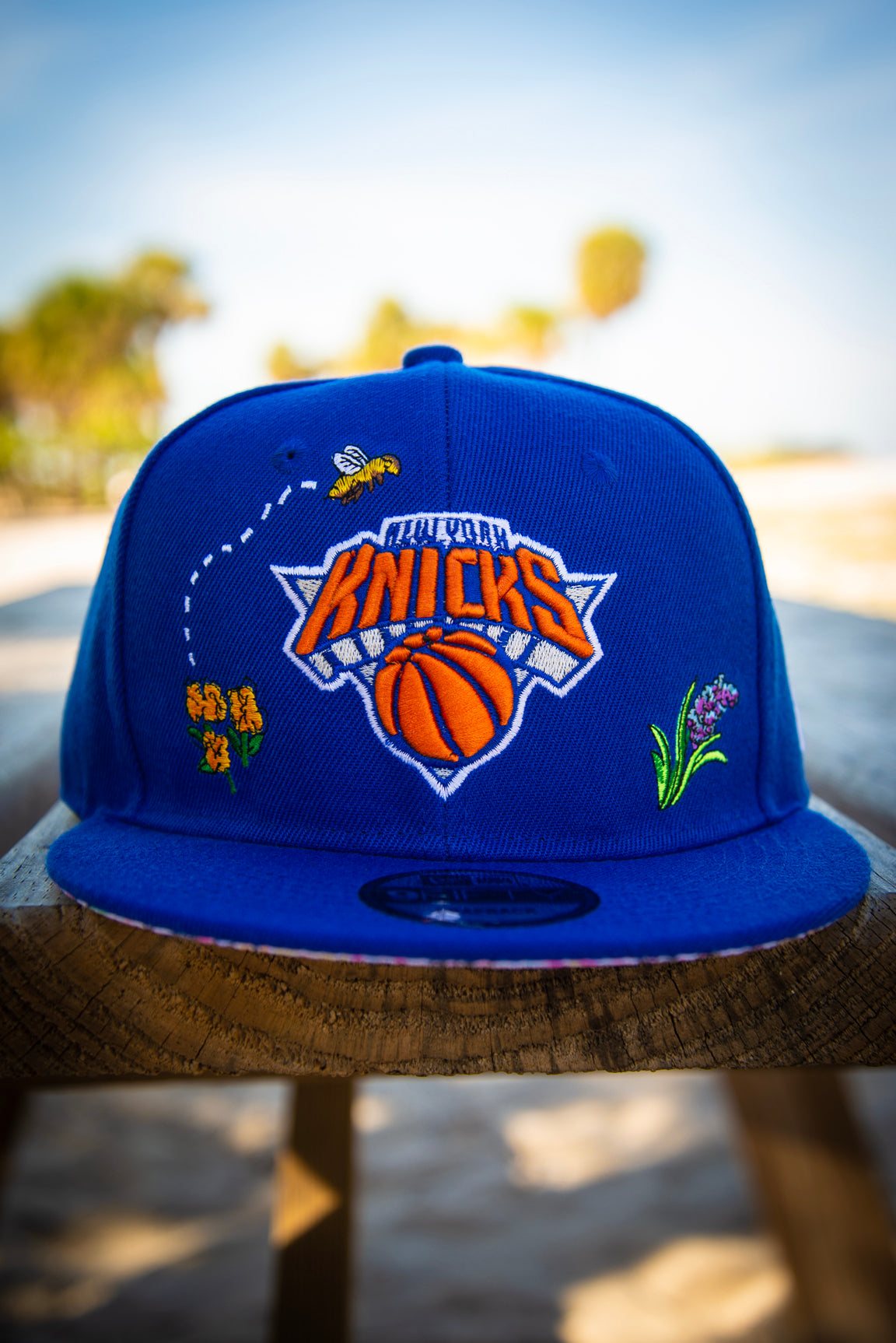 New York Knicks Bee Spring Floral 9Fifty New Era Fits Snapback Hat