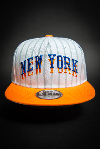 New York Knicks Classic Double 9Fifty New Era Fits Snapback Hat