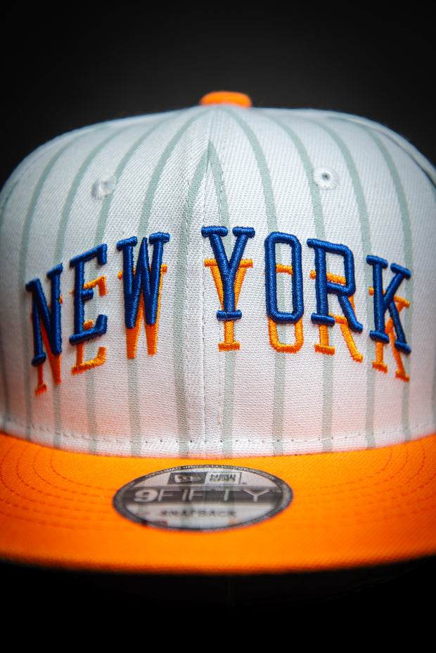 New York Knicks Classic Double 9Fifty New Era Fits Snapback Hat