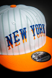 New York Knicks Classic Double 9Fifty New Era Fits Snapback Hat