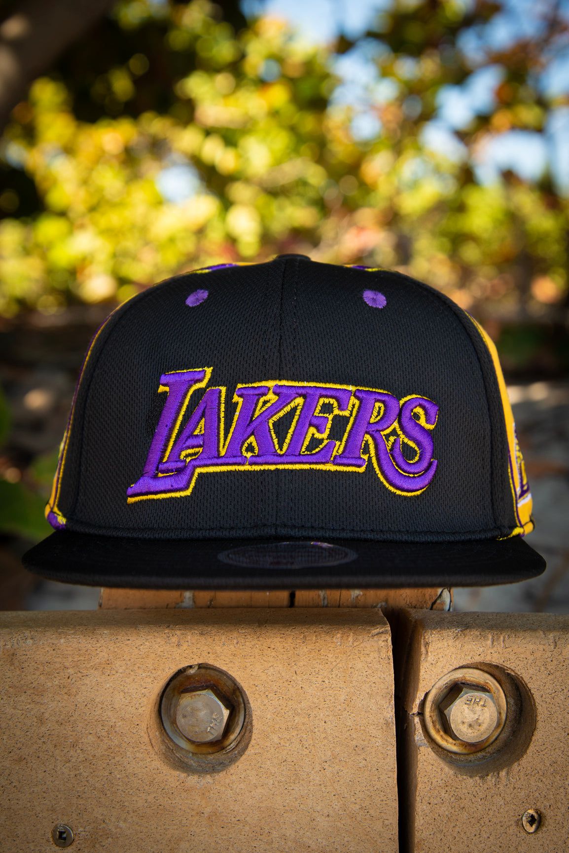 Los Angeles Lakers Men’s NBA Retro Pinstripe Mitchell & Ness Snapback Hat