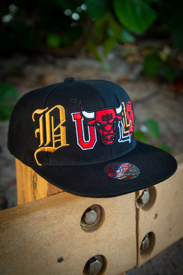 Chicago Bulls Letters Remix Mitchell & Ness Snapback Hat